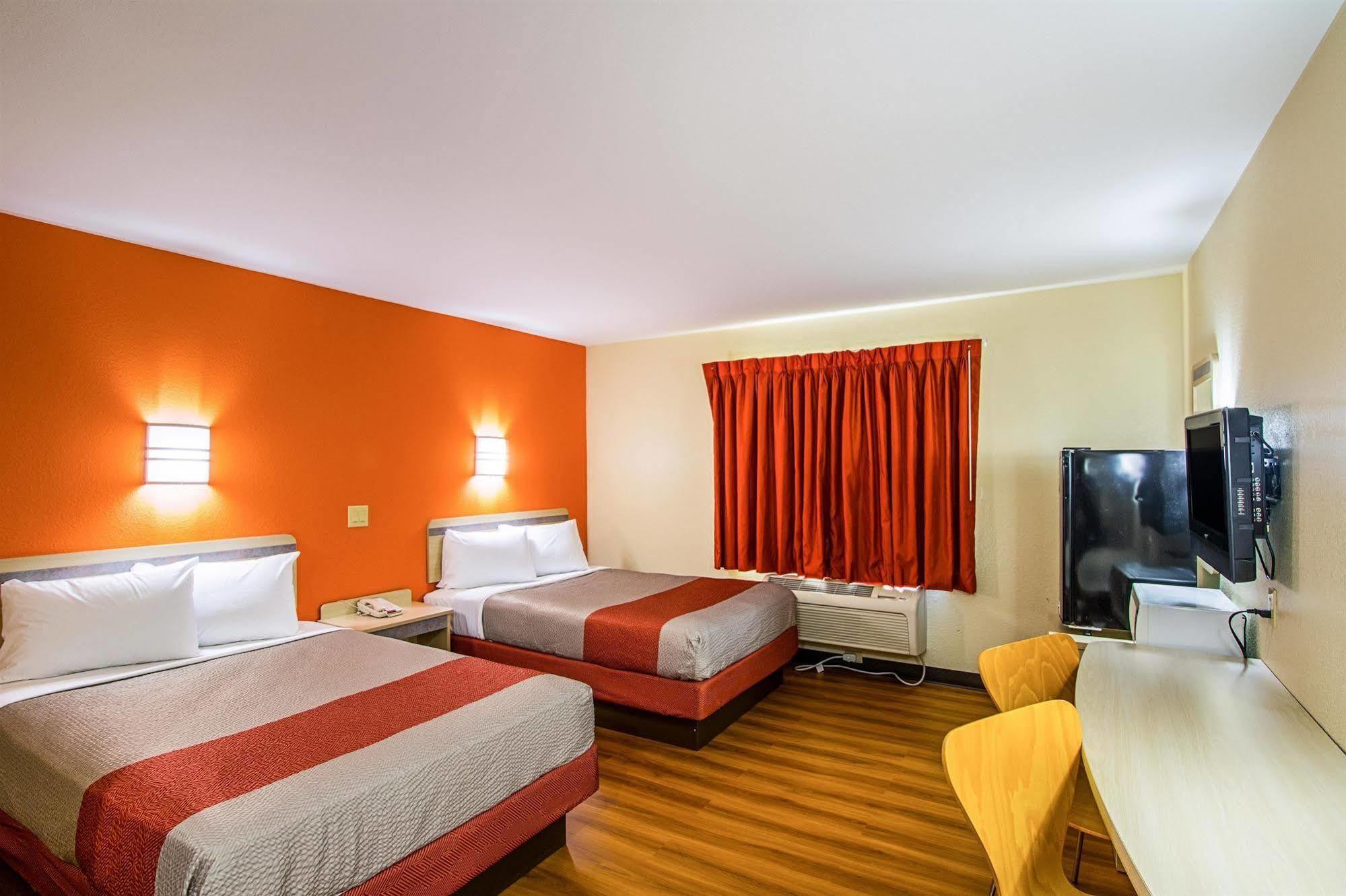 Motel 6-Urbana, Il Champaign Extérieur photo